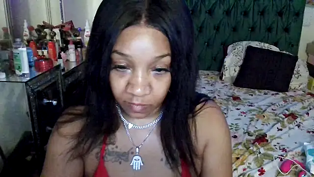 Snapshot of YasmineMinaj chatting on September 2025 03:21:01 AM YasmineMinaj online show from September 2025 03:21:01 AM