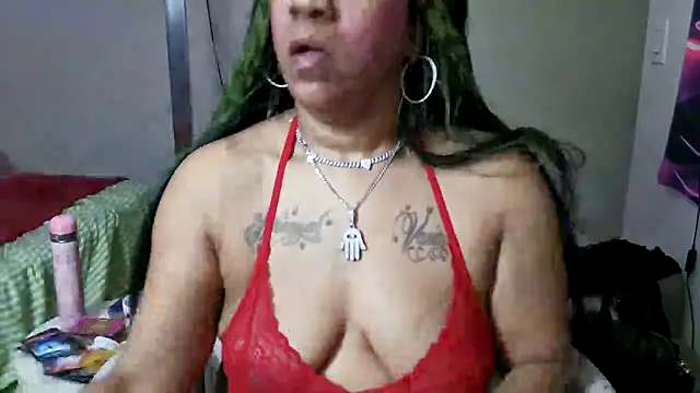 Snapshot of YasmineMinaj chatting on November 2025 02:06:01 AM YasmineMinaj online show from November 2025 02:06:01 AM