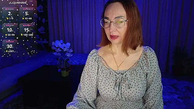 Snapshot of LybovNTV chatting on February 2025 02:17:01 AM LybovNTV online show from February 2025 02:17:01 AM