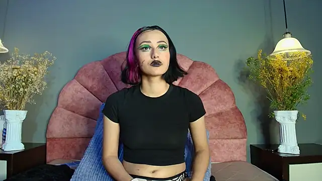 Snapshot of tati_cardenas chatting on March 2025 09:52:02 AM tati cardenas online show from March 2025 09:52:02 AM