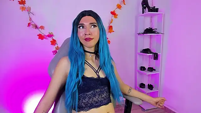 sofi elfqueen online show from February 2026 02:53:01 AM