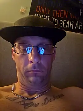 SirGhost19 online show from February 2026 09:04:02 AM