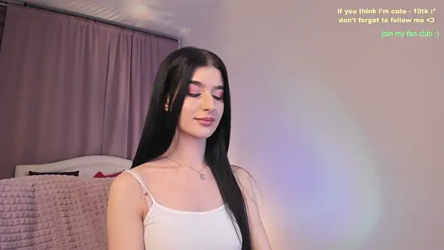 LauraCoy online show from December 2024 11:21:01 PM