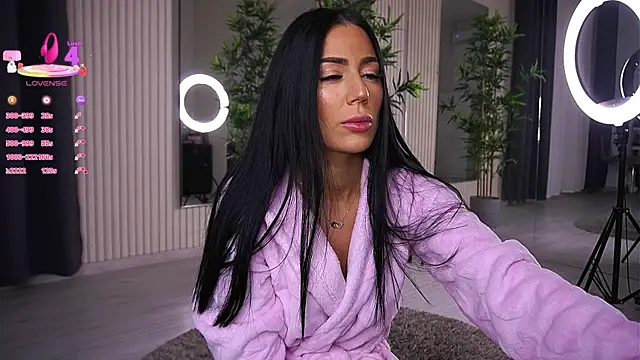 Abbela White online show from March 2025 06:35:01 AM