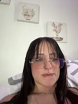 Megan lu2 online show from February 2025 05:29:02 AM