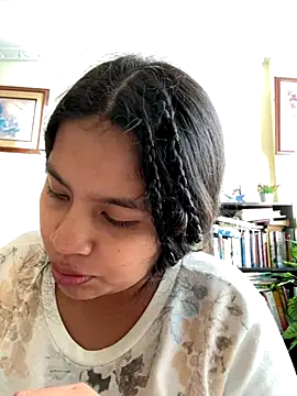 Snapshot of moncerrat_luna chatting on October 2025 10:10:01 PM moncerrat luna online show from October 2025 10:10:01 PM