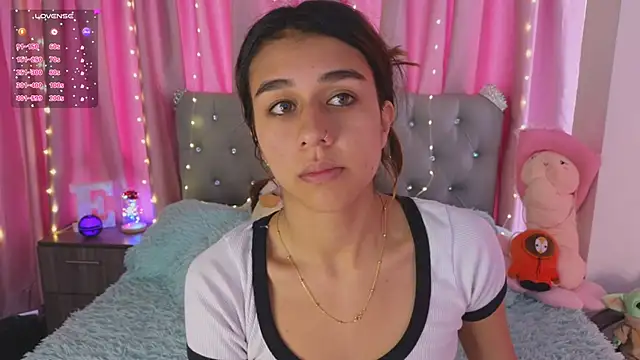 Emiily Scott1 online show from January 2025 03:02:01 PM