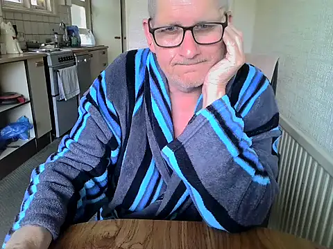 daddyflash online show from June 2026 09:36:02 AM