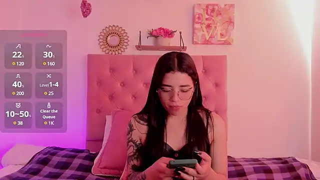 aliice walker  online show from December 2024 12:59:02 PM