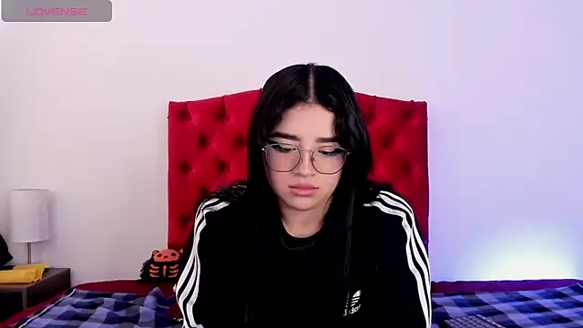 aliice walker  online show from December 2024 03:47:02 PM