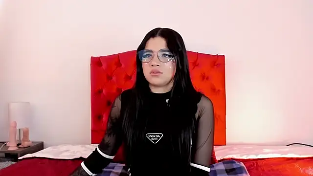 aliice walker  online show from December 2024 03:39:01 PM