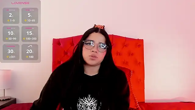 aliice walker  online show from December 2024 06:34:02 PM