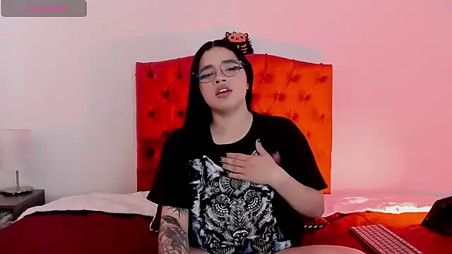 aliice walker  online show from December 2024 04:36:01 PM