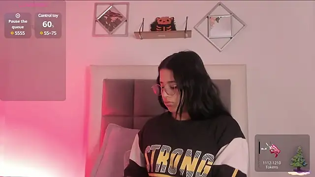 aliice walker  online show from January 2025 12:31:01 PM