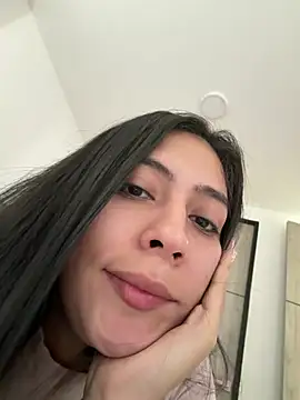 Sophie  Foxxx online show from February 2026 04:40:01 PM