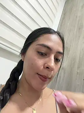 Sophie  Foxxx online show from May 2026 12:52:02 AM