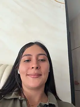 Sophie  Foxxx online show from June 2026 04:52:02 PM