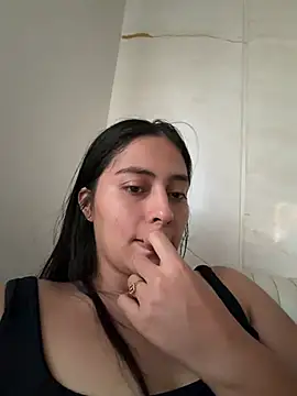 Sophie  Foxxx online show from July 2026 11:15:01 PM