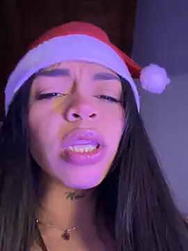 Charly  online show from December 2024 10:37:02 PM