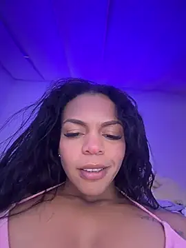 Charly  online show from May 2026 06:47:02 PM