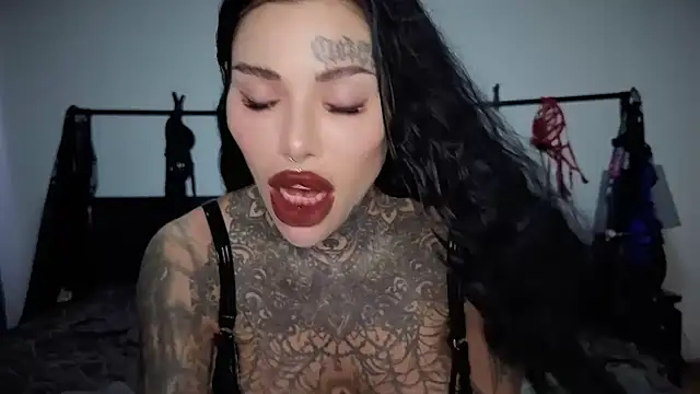 Snapshot of claudiacvc95 chatting on February 2026 05:08:01 AM claudiacvc95 online show from February 2026 05:08:01 AM