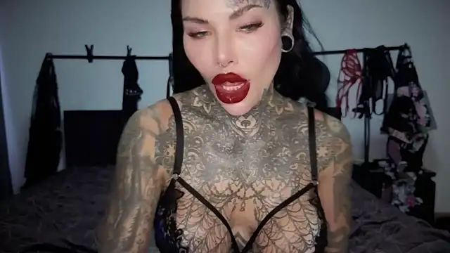 Snapshot of claudiacvc95 chatting on March 2026 05:13:01 AM claudiacvc95 online show from March 2026 05:13:01 AM