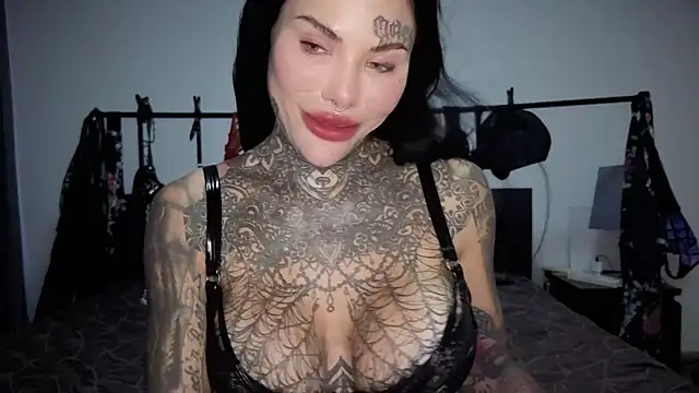 Snapshot of claudiacvc95 chatting on March 2026 08:19:01 AM claudiacvc95 online show from March 2026 08:19:01 AM