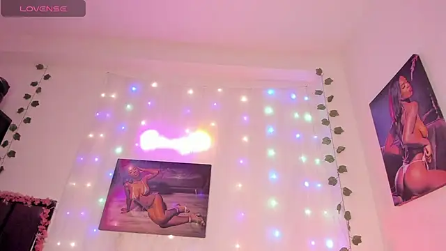 SamHill 1 online show from March 2025 04:19:01 AM