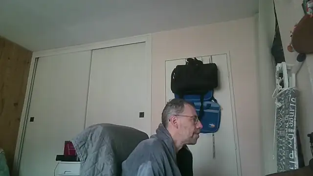 ptitcanard60600 online show from May 2026 07:28:02 AM