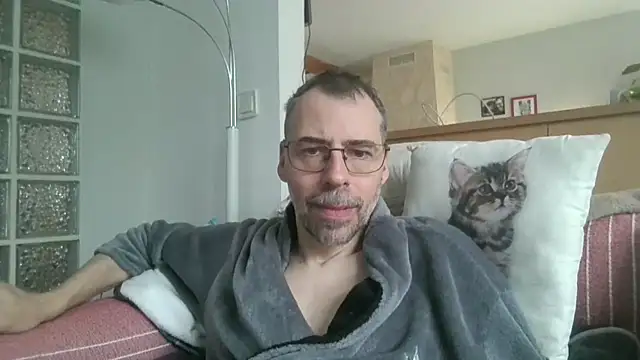 ptitcanard60600 online show from May 2026 11:39:02 AM