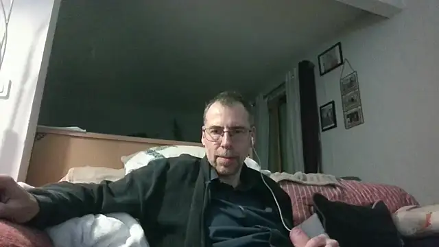 ptitcanard60600 online show from May 2026 09:53:02 PM