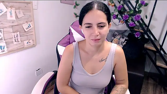 samantha baby  online show from April 2026 02:32:01 PM