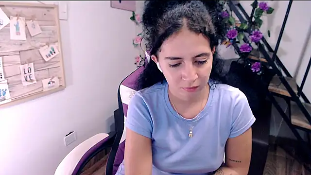 samantha baby  online show from May 2026 04:04:02 PM