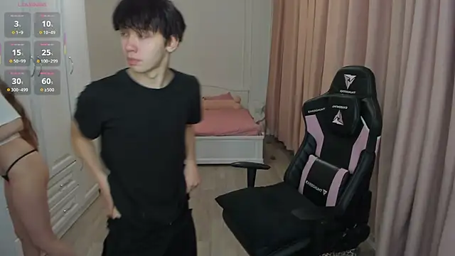 lil cassie online show from October 2025 04:42:01 AM