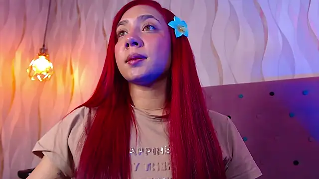 Snapshot of IsabelaLatina chatting on February 2026 04:05:02 AM IsabelaLatina online show from February 2026 04:05:02 AM