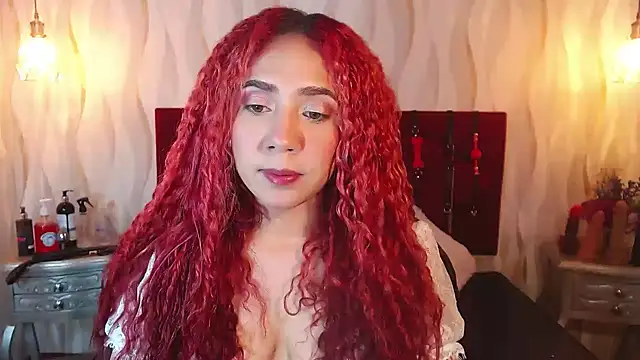 IsabelaLatina online show from June 2026 01:33:01 AM