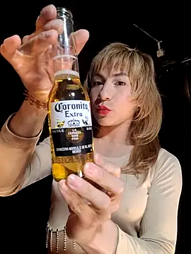 Evehampy online show from September 2025 08:31:01 PM