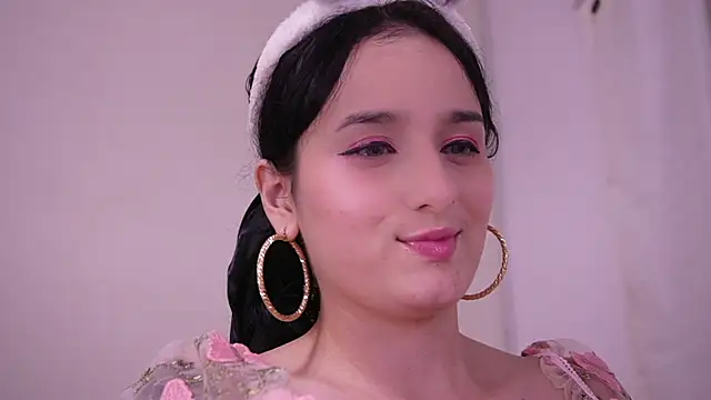 Sisirojas online show from January 2026 02:04:01 AM