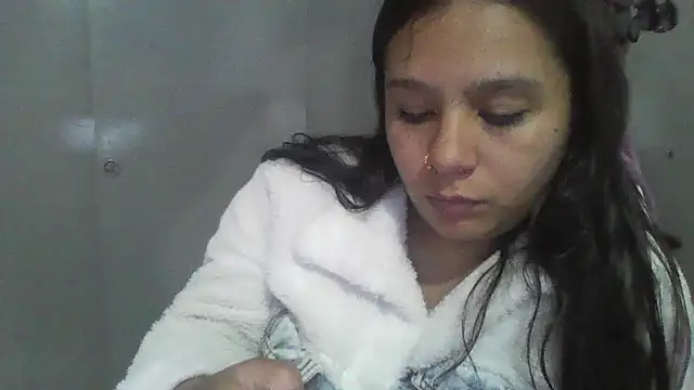 Charis 21 online show from May 2026 03:12:01 AM