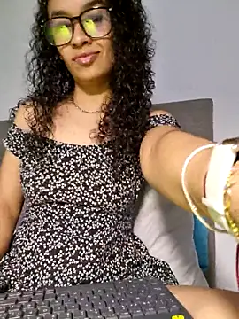 angela  98 online show from May 2026 12:44:02 PM