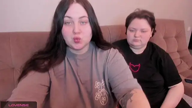 ihaveasecret  online show from February 2025 05:43:02 PM