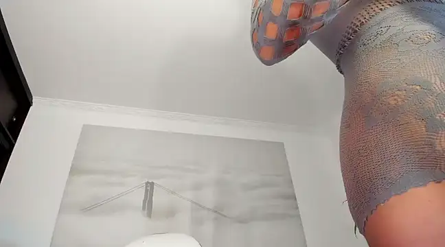 Apotheosis01 online show from January 2025 09:57:02 PM