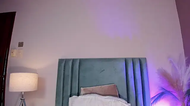 NoraDasilva online show from April 2026 12:38:02 AM