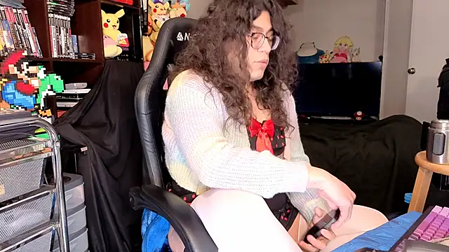 ShinyCherub online show from May 2026 04:48:01 PM