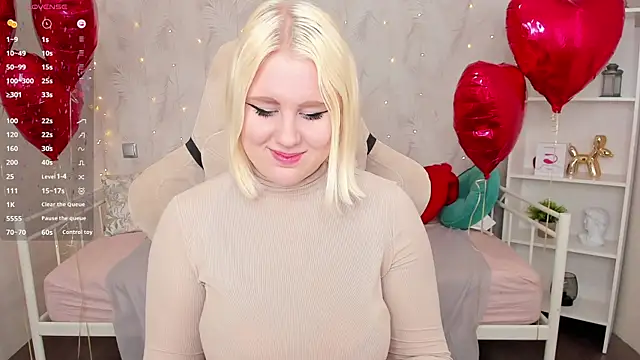 art lovee online show from February 2025 04:42:01 AM