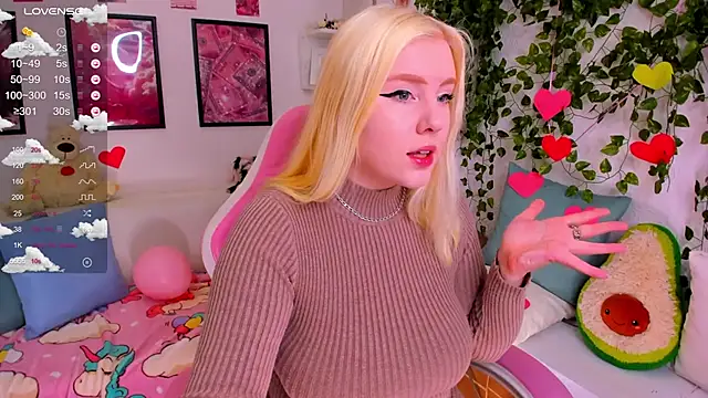 art lovee online show from March 2026 01:14:01 AM