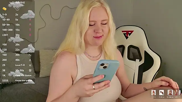 art lovee online show from April 2026 01:47:01 AM