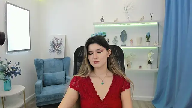 AnneTLi online show from October 2025 03:28:01 AM