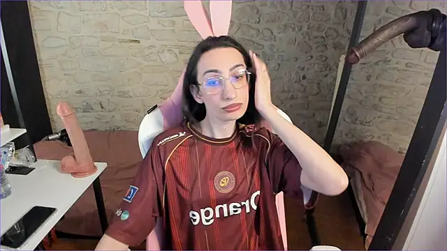 Mayala   online show from December 2025 04:56:01 PM