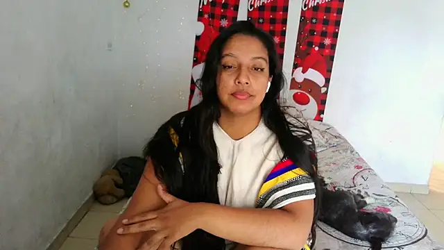 almaswan1 online show from December 2024 05:33:01 PM